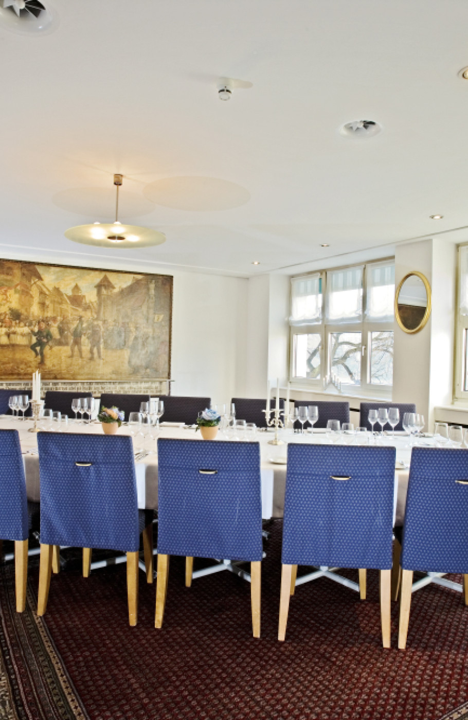 Meetingraum mit Aussicht auf Basel im Hotel Merian 