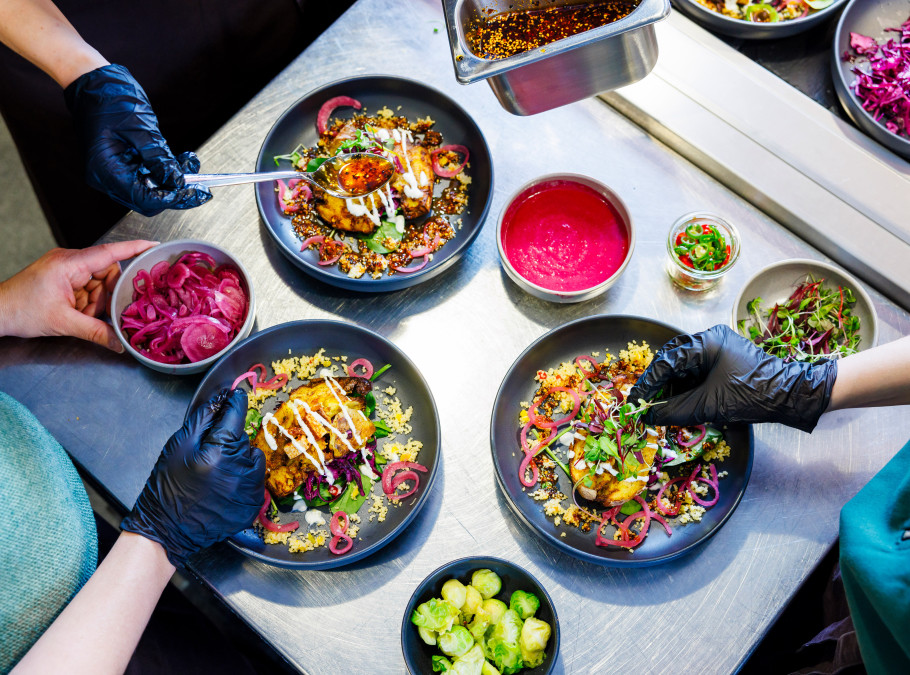 Zubereitung von veganen Bowls