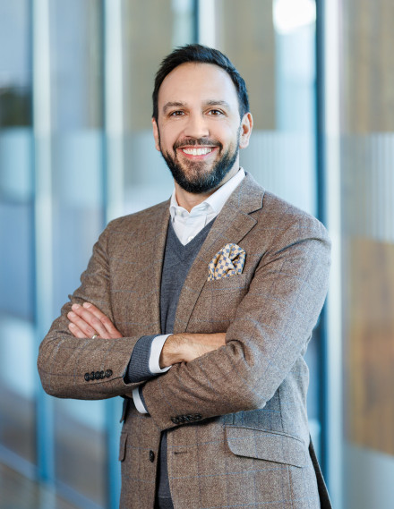 Portraitaufnahme von ZFV CBDO Dario Notaro im Stadion Letzigrund