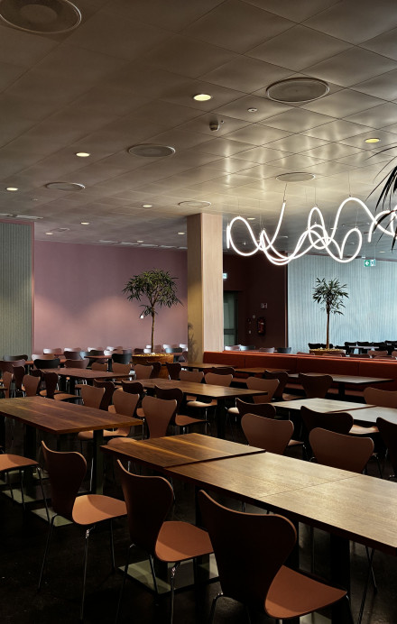 SRF Fernsehstrasse Sitzplätze